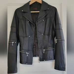 Leather perfecto style vest